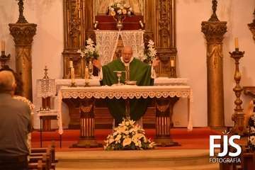 El párroco Eugenio Peñate Suárez se despide de sus feligreses de Tara y San Roque/Francisco Javier Santana y TA.